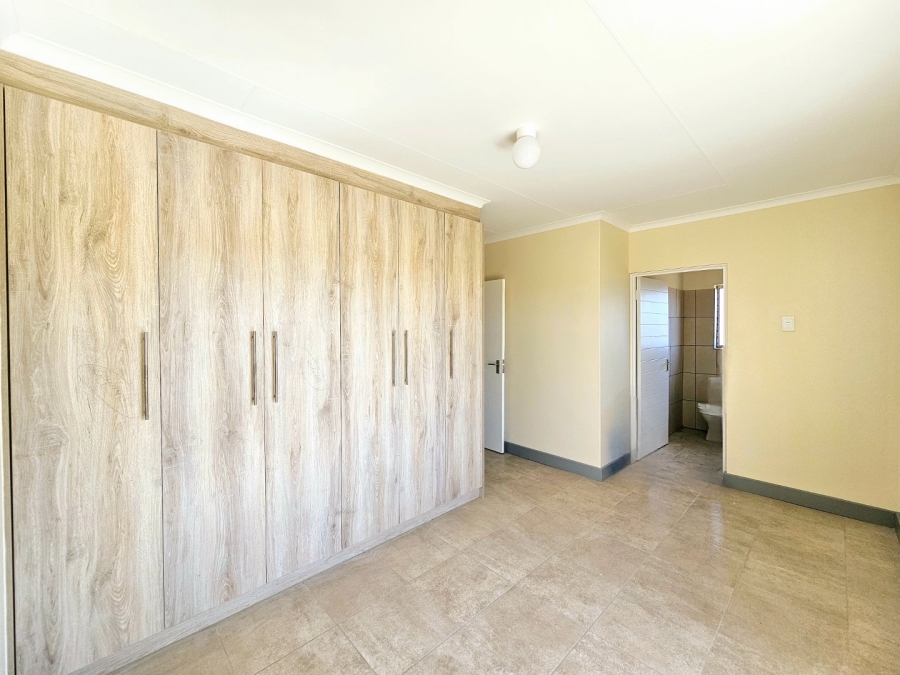 3 Bedroom Property for Sale in Heidedal Free State